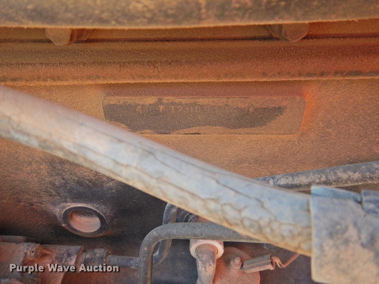 image for item DK2481 1981 International 3688  tractor