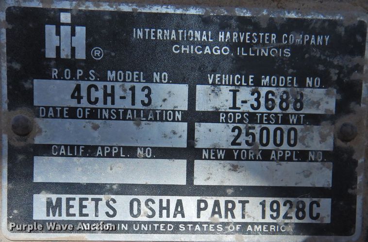 image for item DK2481 1981 International 3688  tractor