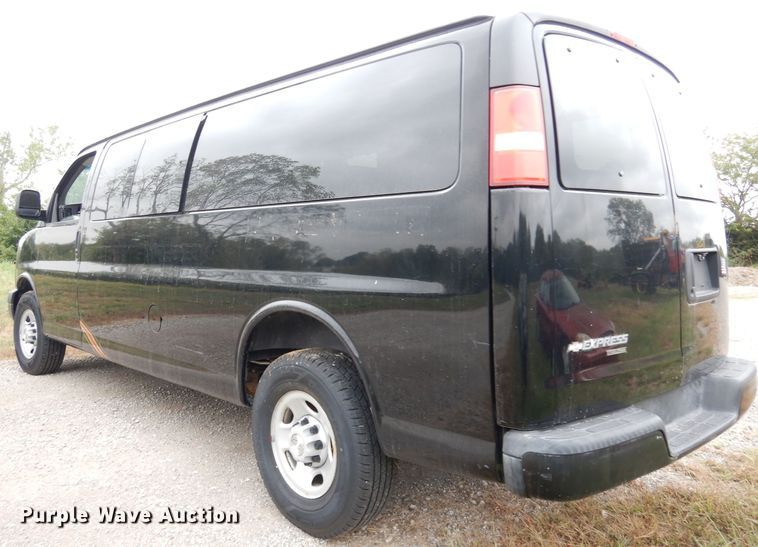 image for item DK2983 2008 Chevrolet Express 3500  van