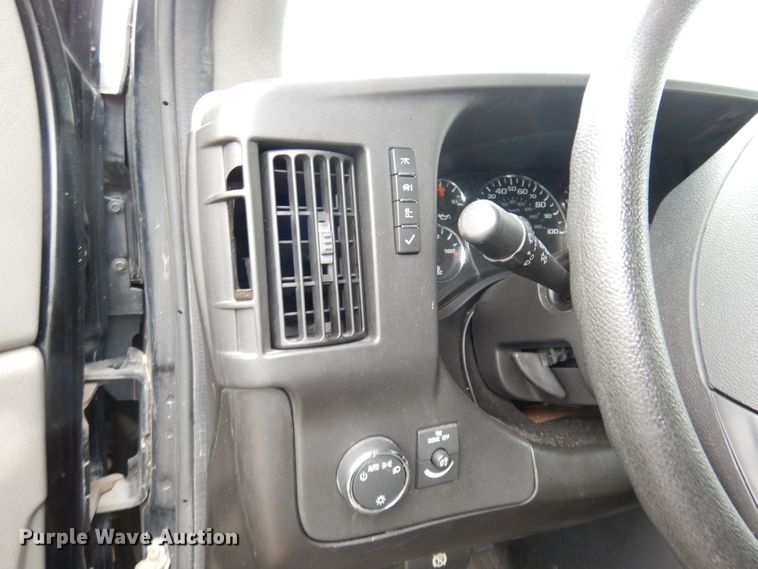 image for item DK2983 2008 Chevrolet Express 3500  van