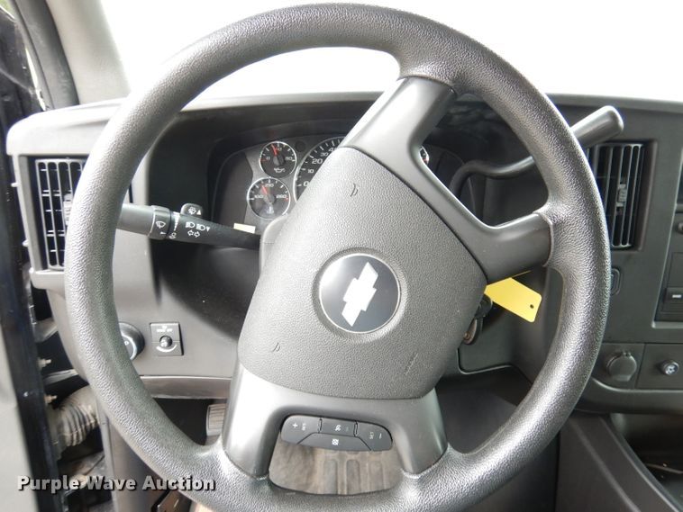 image for item DK2983 2008 Chevrolet Express 3500  van