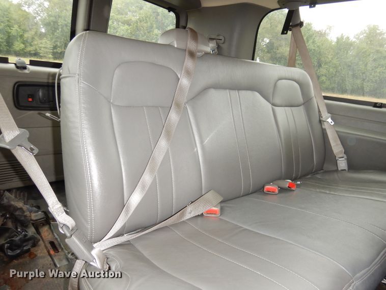 image for item DK2983 2008 Chevrolet Express 3500  van