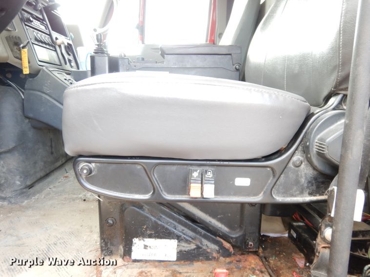 image for item DK2984 2009 International WorkStar 7300  dump truck