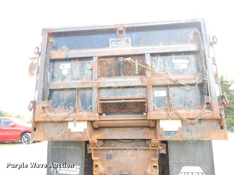 image for item DK2984 2009 International WorkStar 7300  dump truck