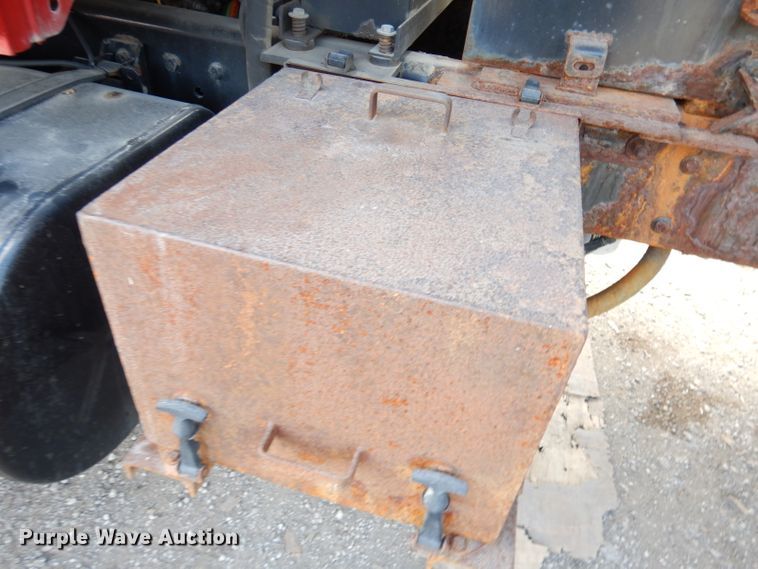 image for item DK2984 2009 International WorkStar 7300  dump truck