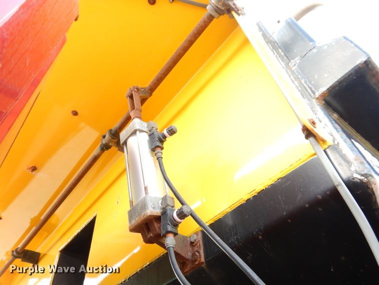 image for item DK2984 2009 International WorkStar 7300  dump truck