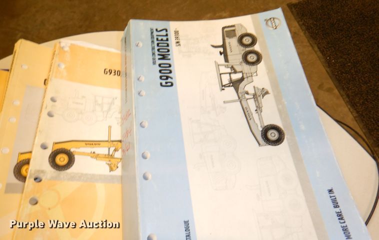 image for item DK2985 2009 Volvo G930  motor grader