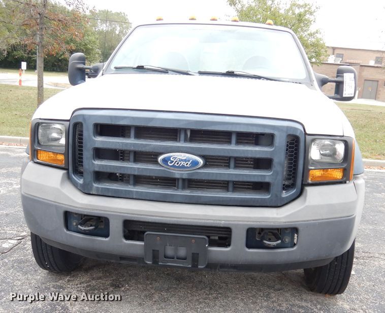 image for item DK2987 2006 Ford F550 Super Duty XL  truck cab and chassis