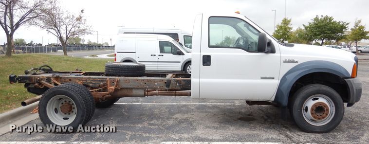 image for item DK2987 2006 Ford F550 Super Duty XL  truck cab and chassis