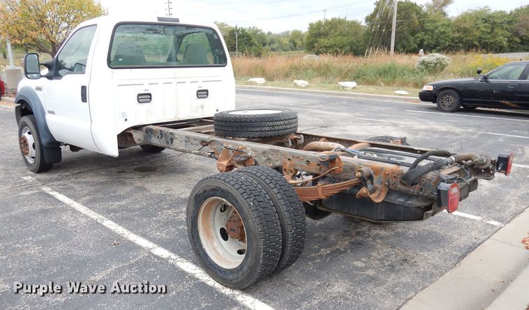 image for item DK2987 2006 Ford F550 Super Duty XL  truck cab and chassis