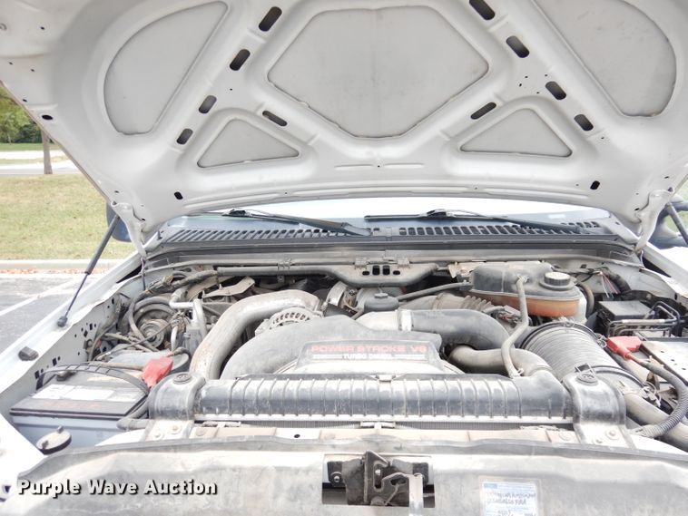 image for item DK2987 2006 Ford F550 Super Duty XL  truck cab and chassis