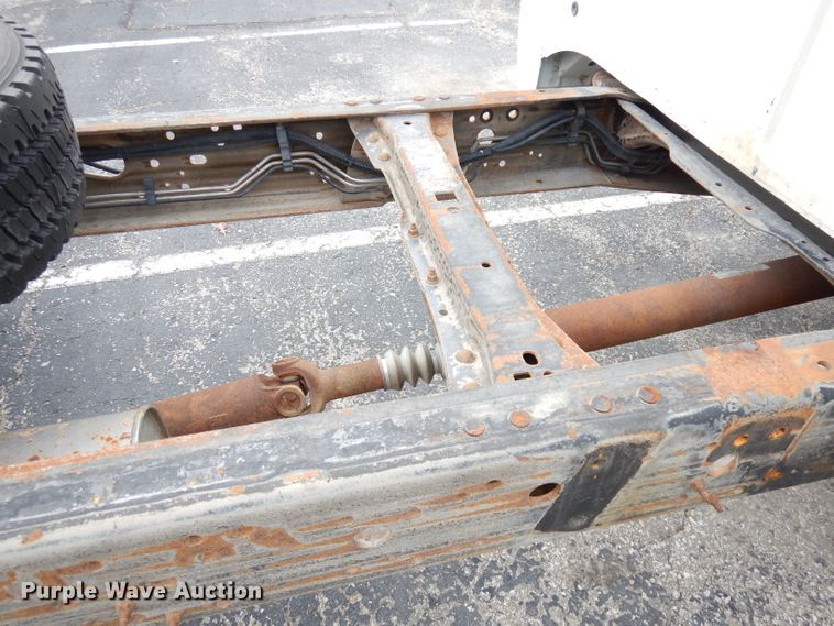 image for item DK2987 2006 Ford F550 Super Duty XL  truck cab and chassis