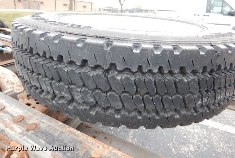 image for item DK2987 2006 Ford F550 Super Duty XL  truck cab and chassis