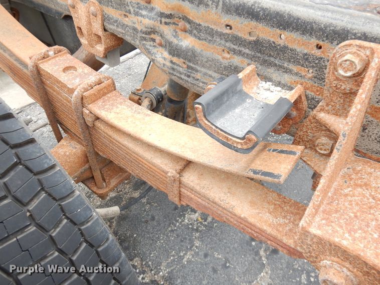 image for item DK2987 2006 Ford F550 Super Duty XL  truck cab and chassis