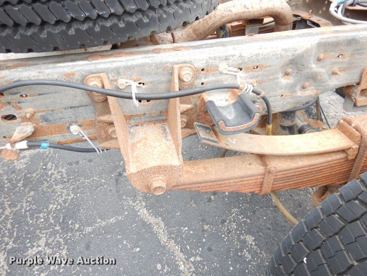 image for item DK2987 2006 Ford F550 Super Duty XL  truck cab and chassis