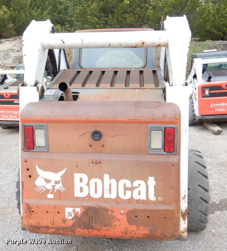 image for item DK3007 2006 Bobcat S250  skid steer loader