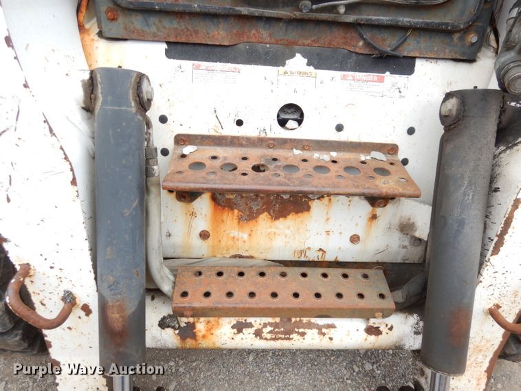 image for item DK3007 2006 Bobcat S250  skid steer loader