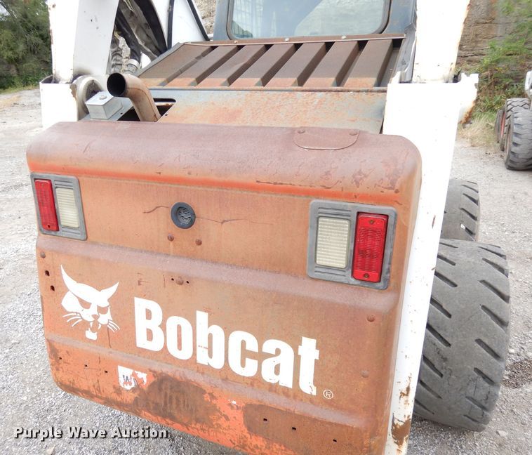 image for item DK3007 2006 Bobcat S250  skid steer loader