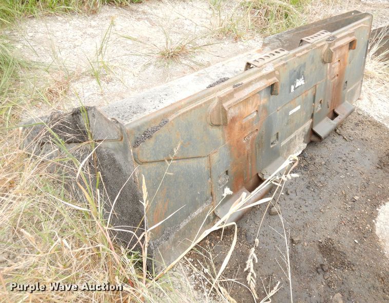 image for item DK3007 2006 Bobcat S250  skid steer loader