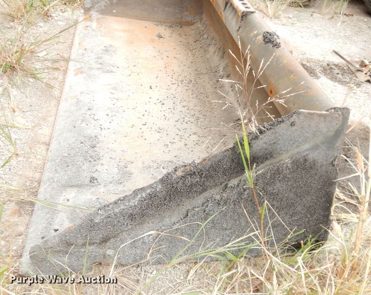 image for item DK3007 2006 Bobcat S250  skid steer loader