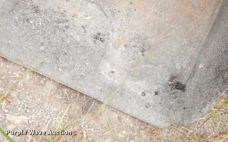 image for item DK3007 2006 Bobcat S250  skid steer loader