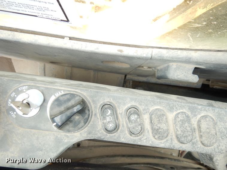 image for item DK3008 2010 Komatsu PC200LC-8  excavator