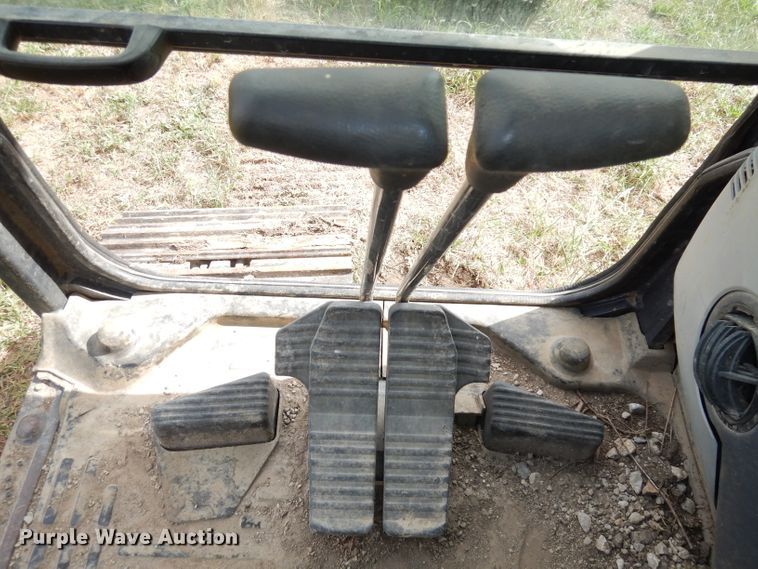 image for item DK3008 2010 Komatsu PC200LC-8  excavator