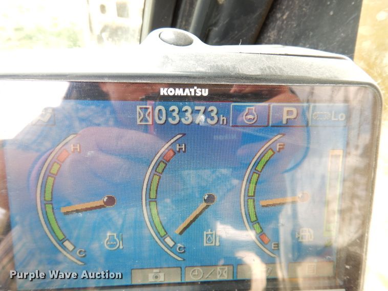 image for item DK3008 2010 Komatsu PC200LC-8  excavator