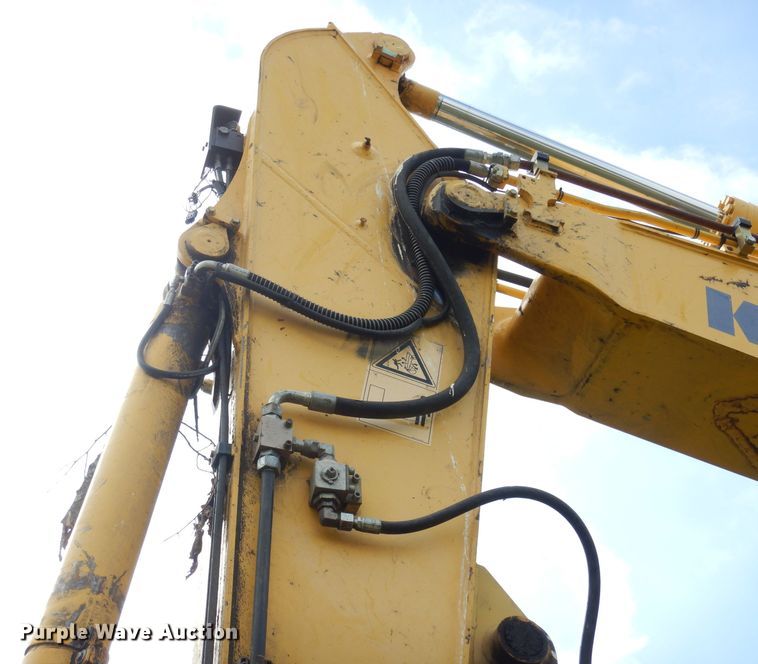 image for item DK3008 2010 Komatsu PC200LC-8  excavator