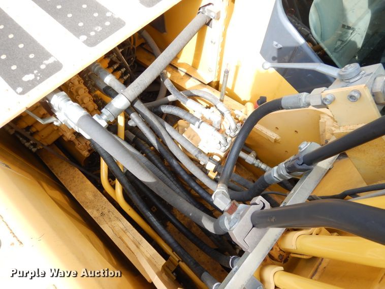 image for item DK3008 2010 Komatsu PC200LC-8  excavator