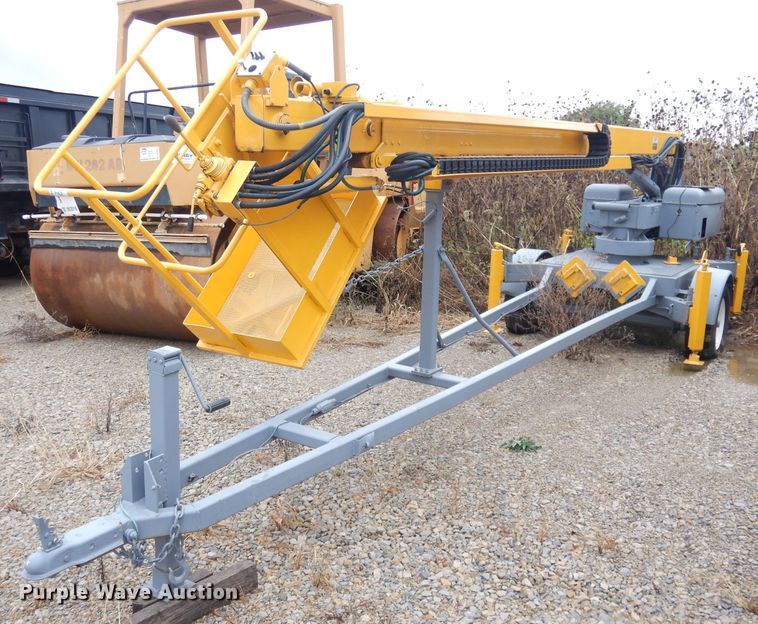 image for item DK3016 1997 Workforce XLB4232  boom lift