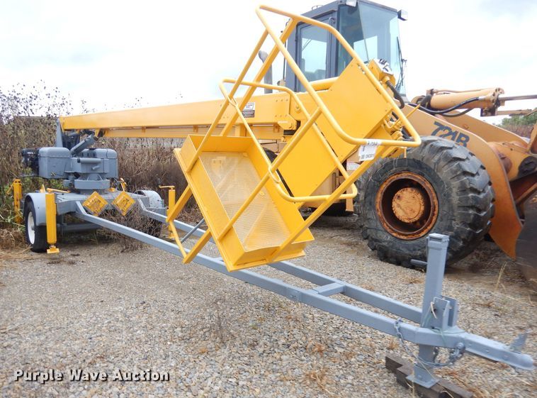 image for item DK3016 1997 Workforce XLB4232  boom lift