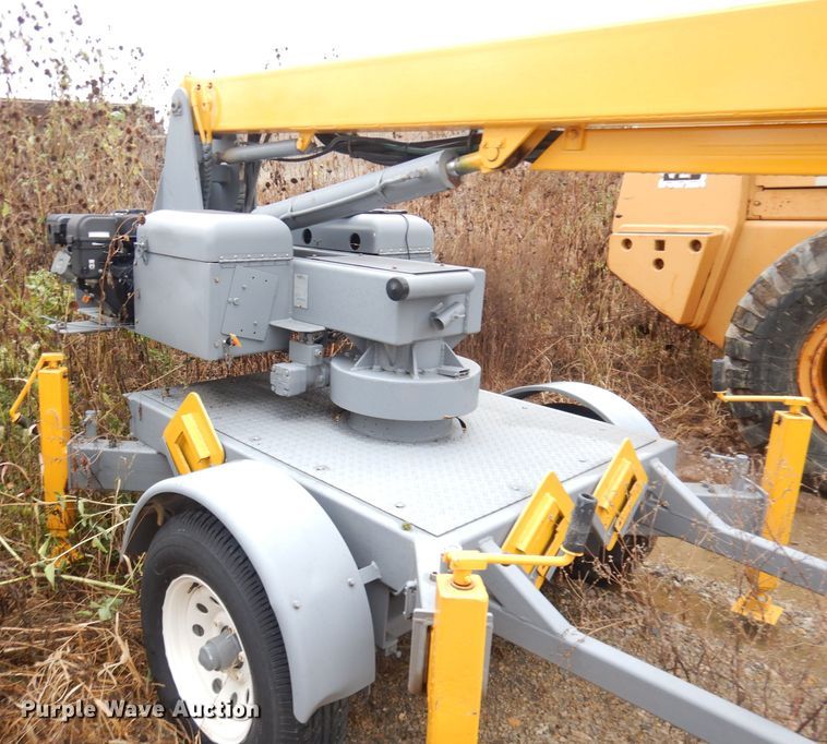 image for item DK3016 1997 Workforce XLB4232  boom lift