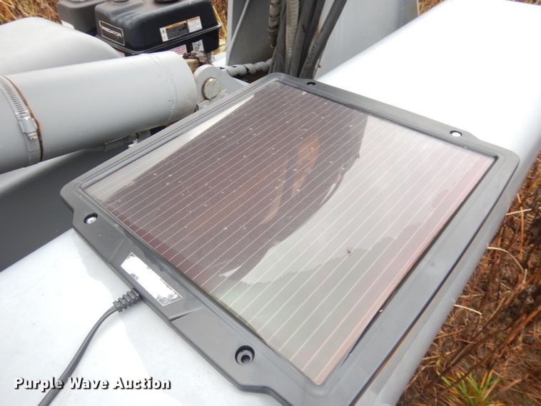 image for item DK3016 1997 Workforce XLB4232  boom lift