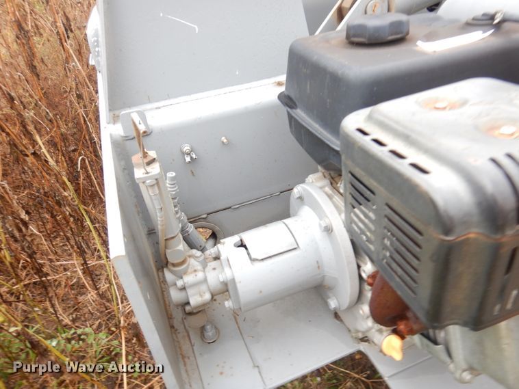 image for item DK3016 1997 Workforce XLB4232  boom lift