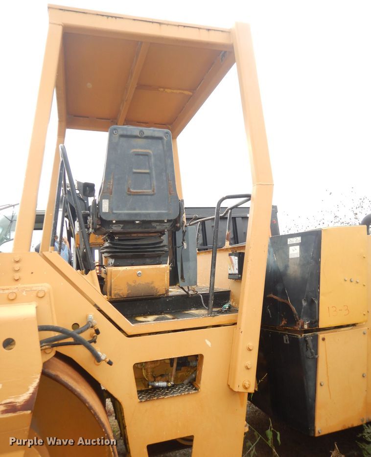 image for item DK3017 1990 Bomag BW202AD  double drum vibratory roller