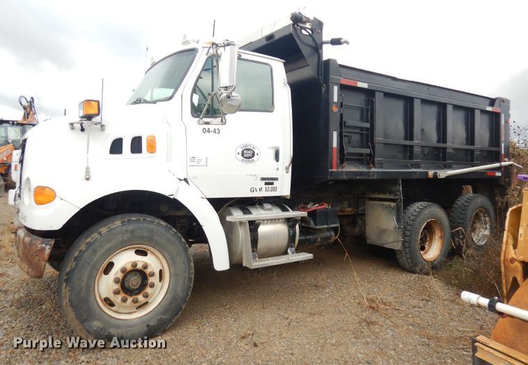 image for item DK3022 2005 Sterling L7500  dump truck