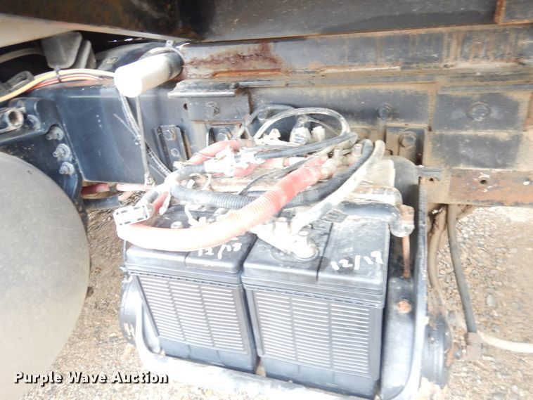 image for item DK3022 2005 Sterling L7500  dump truck