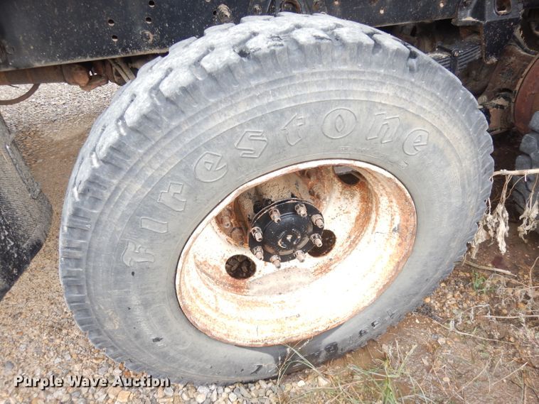 image for item DK3022 2005 Sterling L7500  dump truck