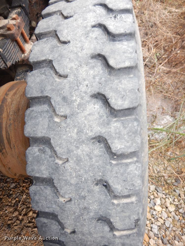 image for item DK3022 2005 Sterling L7500  dump truck