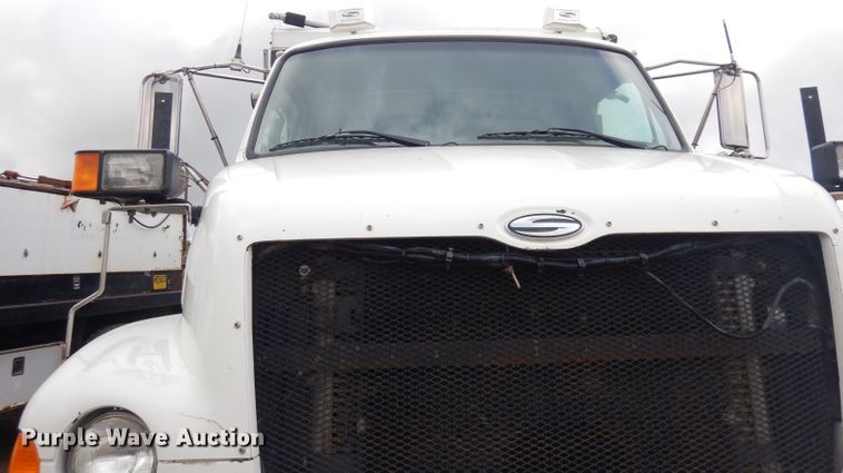 image for item DK3022 2005 Sterling L7500  dump truck