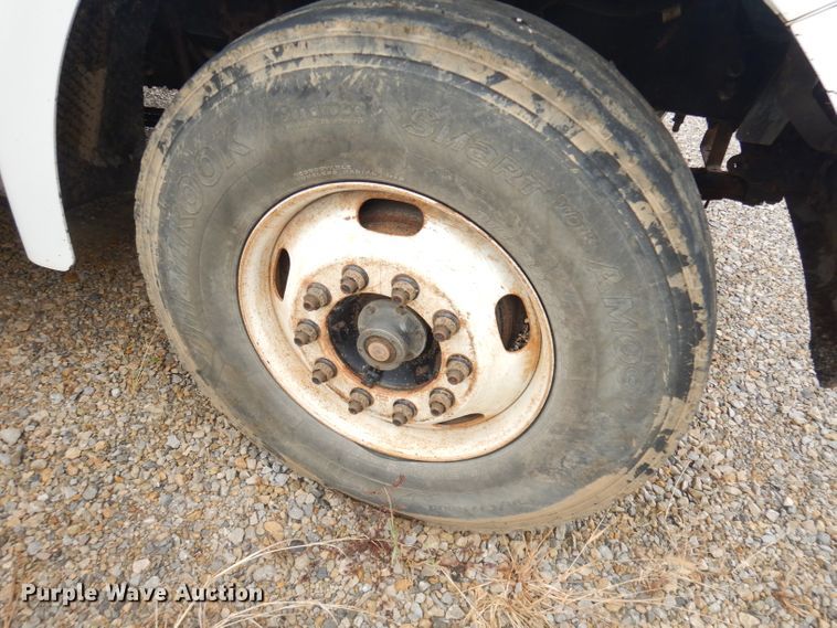 image for item DK3022 2005 Sterling L7500  dump truck