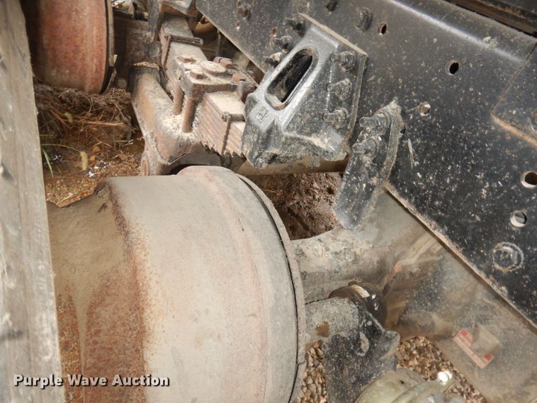 image for item DK3022 2005 Sterling L7500  dump truck