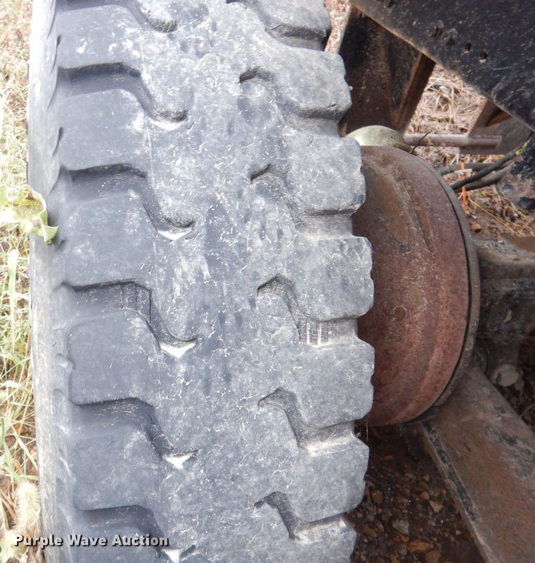 image for item DK3022 2005 Sterling L7500  dump truck