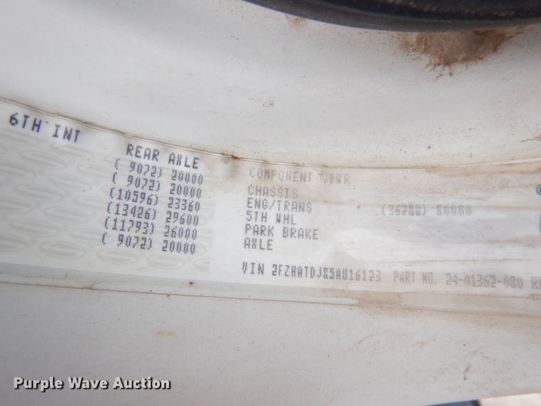 image for item DK3022 2005 Sterling L7500  dump truck