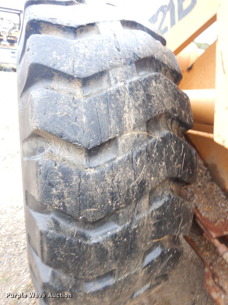 image for item DK3025 1996 Case 721B  wheel loader