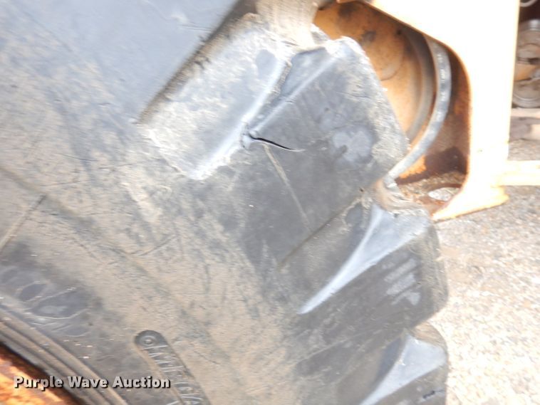 image for item DK3025 1996 Case 721B  wheel loader