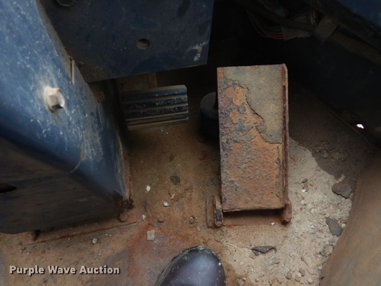 image for item DK3025 1996 Case 721B  wheel loader