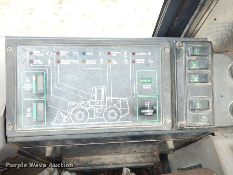 image for item DK3025 1996 Case 721B  wheel loader