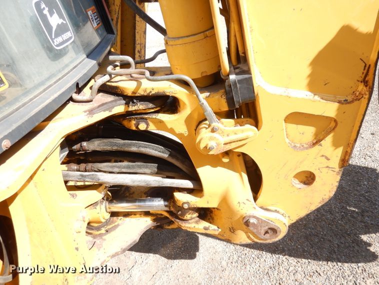 image for item DK3043 2001 John Deere 310SG  backhoe